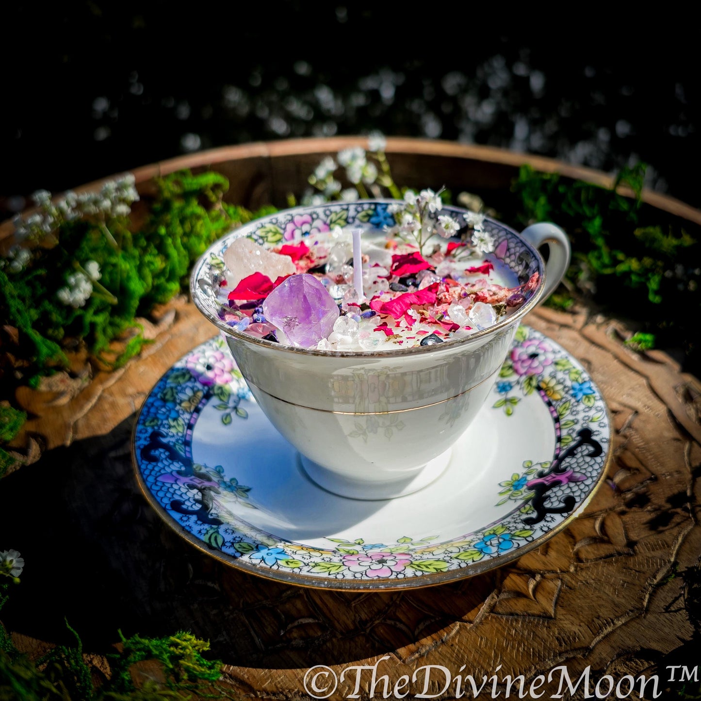 Enchanted Tea Cup Spell Candle | Good Vibes, Lucky | Crystal Candle with Amethyst, Rose Quartz, Obsidian | Herbal Vegan Ritual Candle
