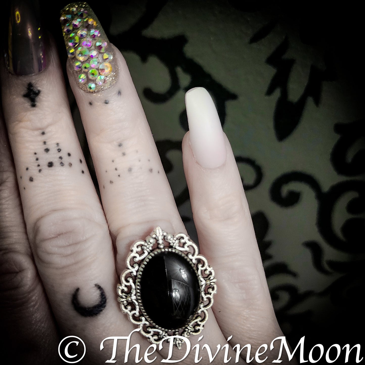 Antique Vintage Scrying Mirror Rings - Fortune Telling - Psychic - Divination - Scrying Tool - Gift - Witchy Gift - Vintage Gift - Divine
