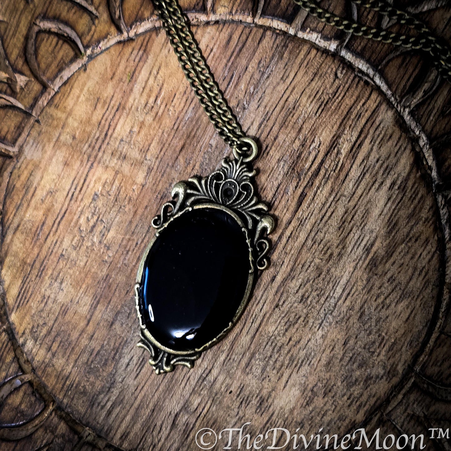 Antique Vintage Scrying Mirror Necklace - Fortune Telling - Psychic - Divination - Scrying Tool - Gift - Witchy Gift - Vintage Gift - Divine