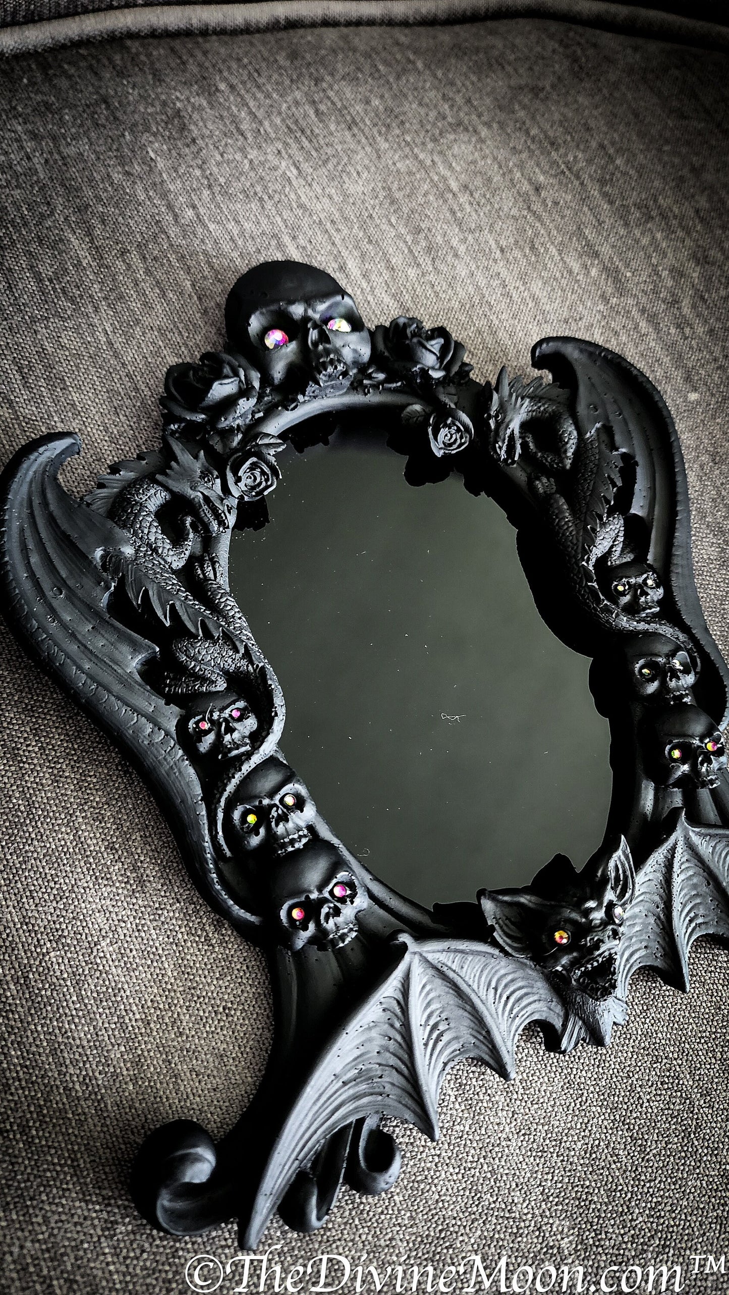 Gothic Skull Vintage Style Scrying Mirror - V1SKULL
