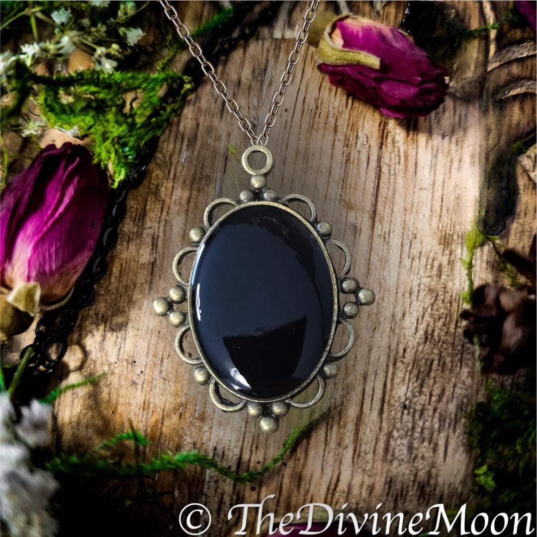 NEW Brass Antique Vintage Scrying Mirror Necklace - Fortune Telling - Psychic - Divination - Scrying Tool - Witchy Gift - Vintage Gift