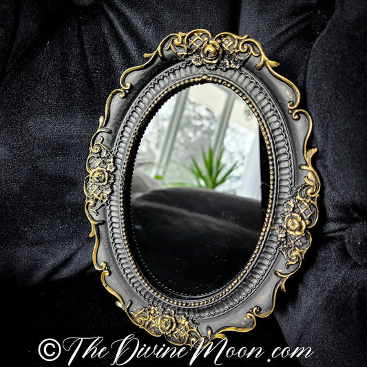 Antique Vintage Scrying Mirror - V1GD