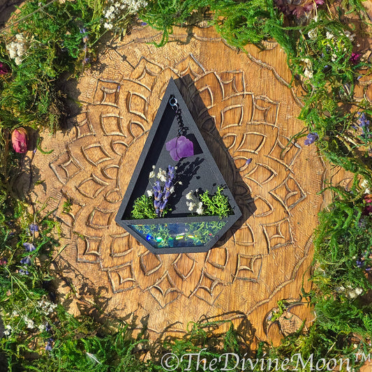 Amethyst Terrarium Witchy Magnet Ornament | Witchy Home Decor
