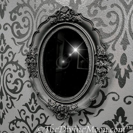 Antique Vintage Scrying Mirror - V10