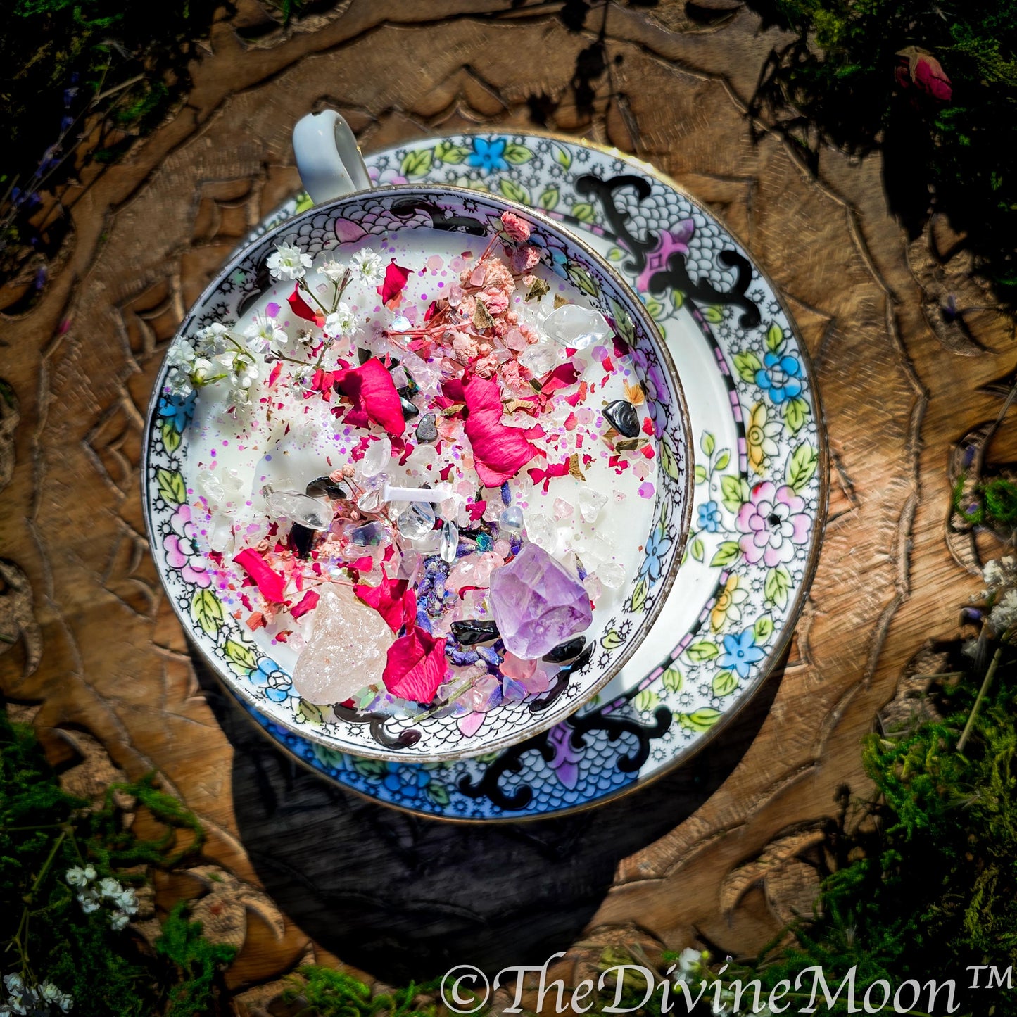 Enchanted Tea Cup Spell Candle | Good Vibes, Lucky | Crystal Candle with Amethyst, Rose Quartz, Obsidian | Herbal Vegan Ritual Candle