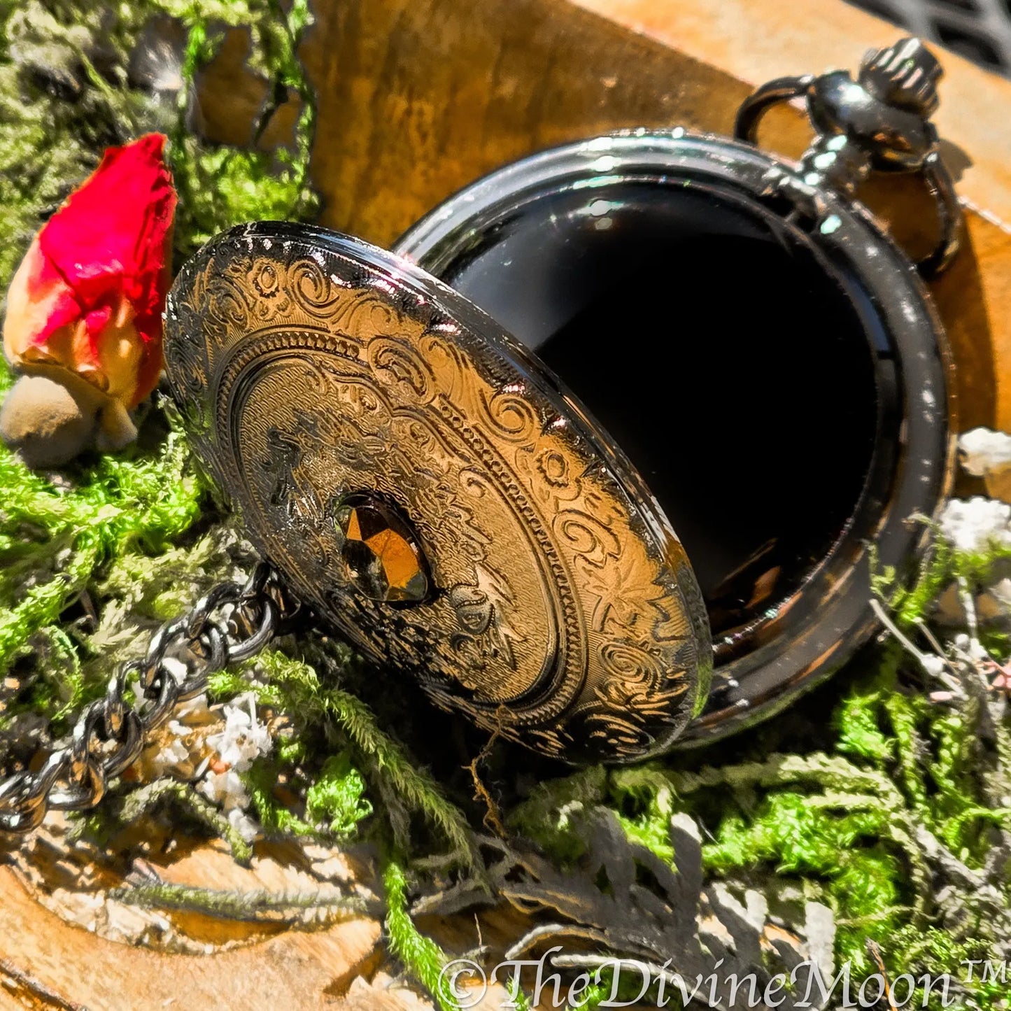 Seer’s Veil Black Scrying Mirror Pocket Watch